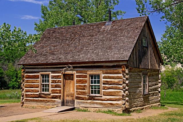 155 theodore roosevelt cabin.JPG